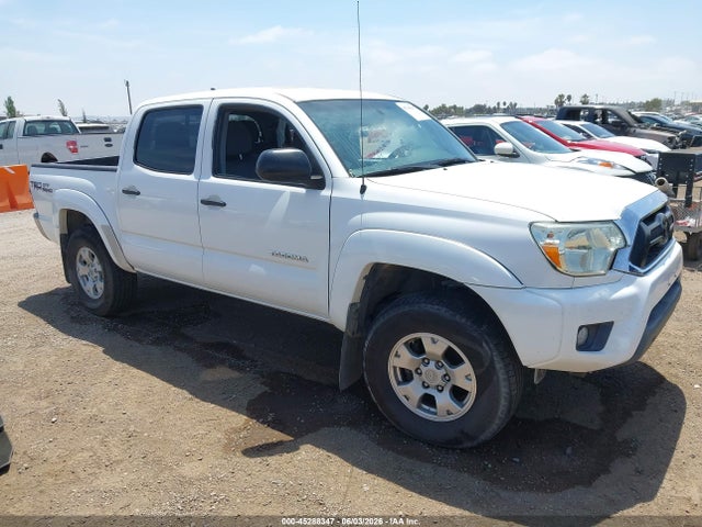 2015 3TMLU4EN5FM175637 main image