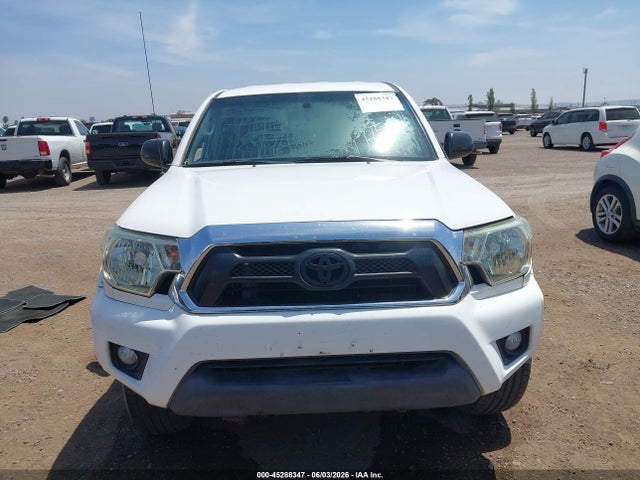 Toyota Tacoma Base V6 2015 3TMLU4EN5FM175637 Image 12