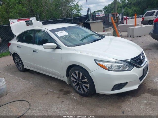 Aukcja sprzedaży 2017 Nissan Altima 2.5 Sv, vin: 1N4AL3AP3HC260949, numer aukcji: 45288373
