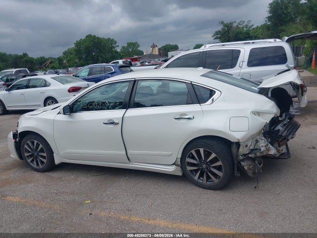 Aukcja sprzedaży 2017 Nissan Altima 2.5 Sv, vin: 1N4AL3AP3HC260949, numer aukcji: 45288373