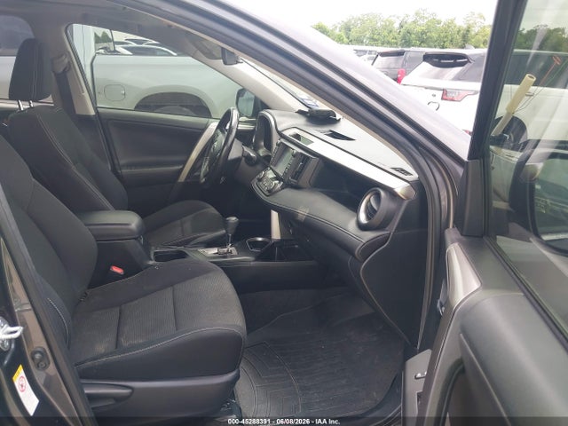 Toyota Rav4 Xle 2017 JTMWFREV8HJ113590 Image 5