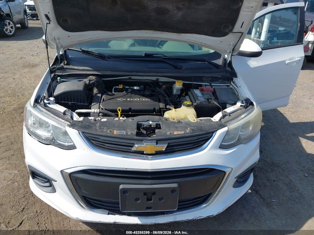 Продажа на аукционе авто 2017 Chevrolet Sonic Ls Auto, vin: 1G1JB5SH5H4167403, номер лота: 45288399