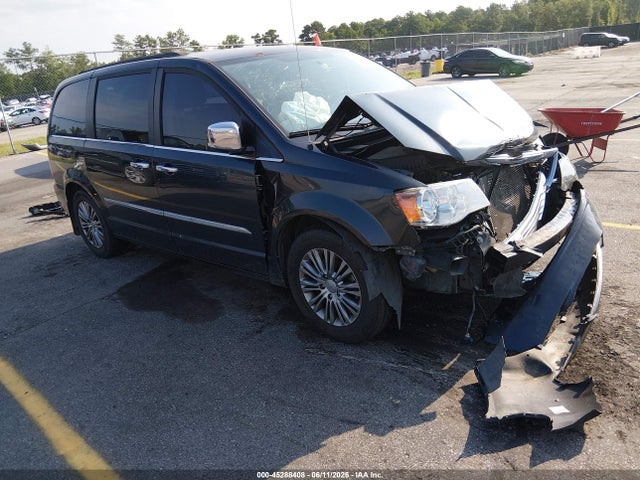 2014 Chrysler Town & Country Touring-l მანქანა იყიდება აუქციონზე, vin: 2C4RC1CG2ER165266, აუქციონის ნომერი: 45288408