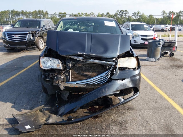 2014 Chrysler Town & Country Touring-l მანქანა იყიდება აუქციონზე, vin: 2C4RC1CG2ER165266, აუქციონის ნომერი: 45288408