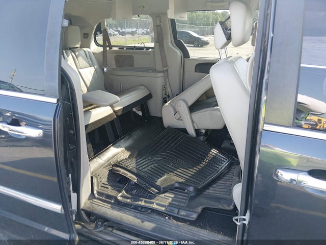 2014 Chrysler Town & Country Touring-l მანქანა იყიდება აუქციონზე, vin: 2C4RC1CG2ER165266, აუქციონის ნომერი: 45288408
