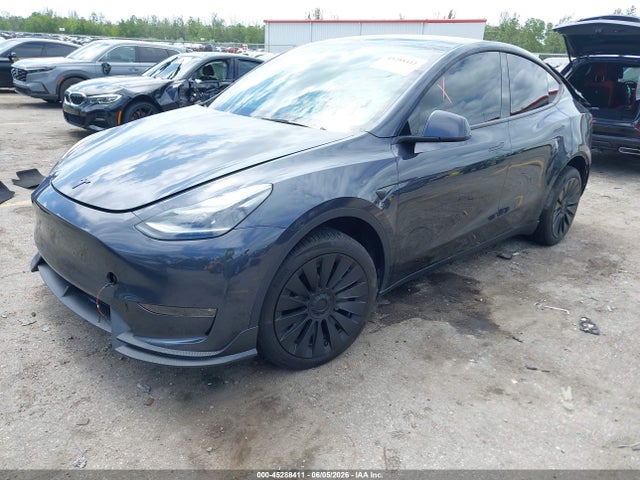 45288411 :رقم المزاد ، 7SAYGDEE6RA313868 vin ، 2024 Tesla Model Y Long Range Dual Motor All-wheel Drive مزاد بيع