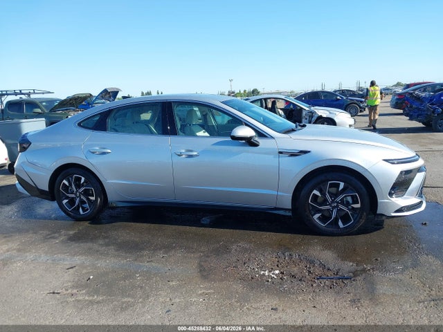 Hyundai SONATA SEL 2025 KMHL64JAXSA480048 Image 13