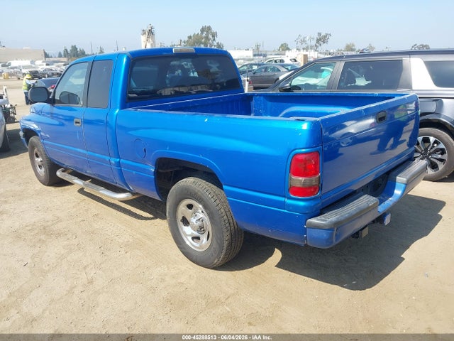 45288513 :رقم المزاد ، 1B7HC13Y6WJ111804 vin ، 1998 Dodge Ram 1500 St مزاد بيع