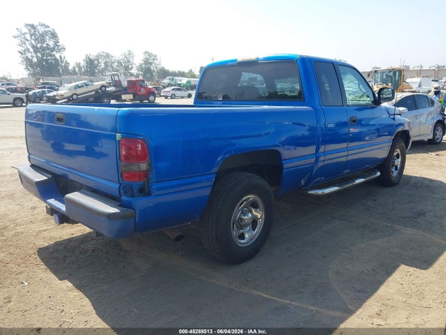 45288513 :رقم المزاد ، 1B7HC13Y6WJ111804 vin ، 1998 Dodge Ram 1500 St مزاد بيع