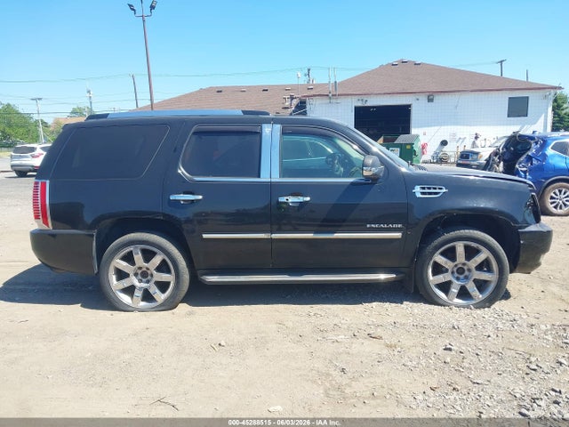2010 Cadillac Escalade Luxury მანქანა იყიდება აუქციონზე, vin: 1GYUKBEF4AR122260, აუქციონის ნომერი: 45288515