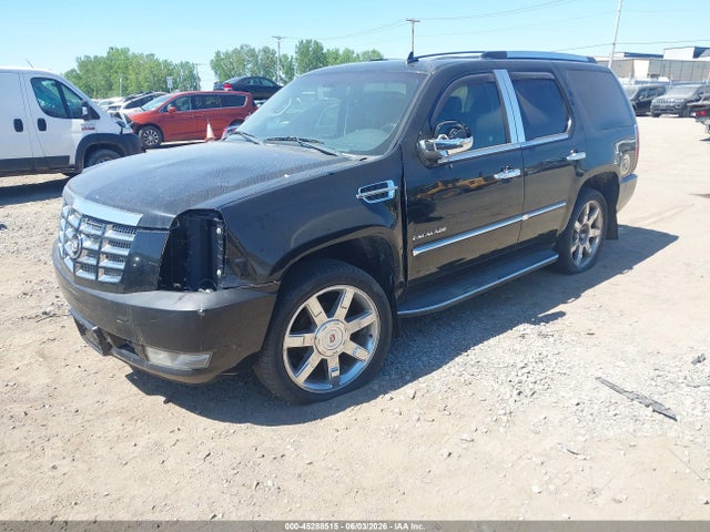 2010 Cadillac Escalade Luxury მანქანა იყიდება აუქციონზე, vin: 1GYUKBEF4AR122260, აუქციონის ნომერი: 45288515