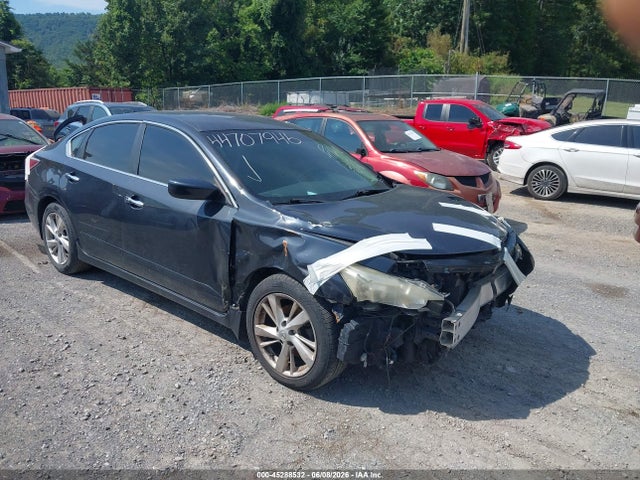 Auction sale of the 2014 Nissan Altima 2.5 Sv, vin: 1N4AL3AP4EC289629, lot number: 45288532
