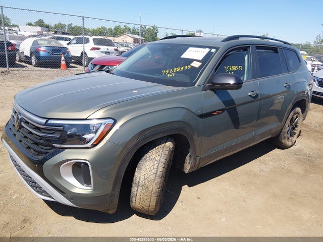 Auction sale of the 2024 Volkswagen Atlas 2.0t Peak Edition Se W/technology, vin: 1V2CR2CA7RC584345, lot number: 45288533