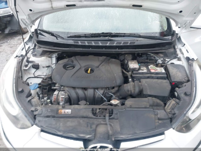 2016 Hyundai Elantra Se მანქანა იყიდება აუქციონზე, vin: 5NPDH4AE5GH712383, აუქციონის ნომერი: 45288538