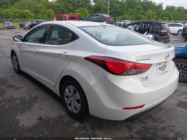 2016 Hyundai Elantra Se მანქანა იყიდება აუქციონზე, vin: 5NPDH4AE5GH712383, აუქციონის ნომერი: 45288538