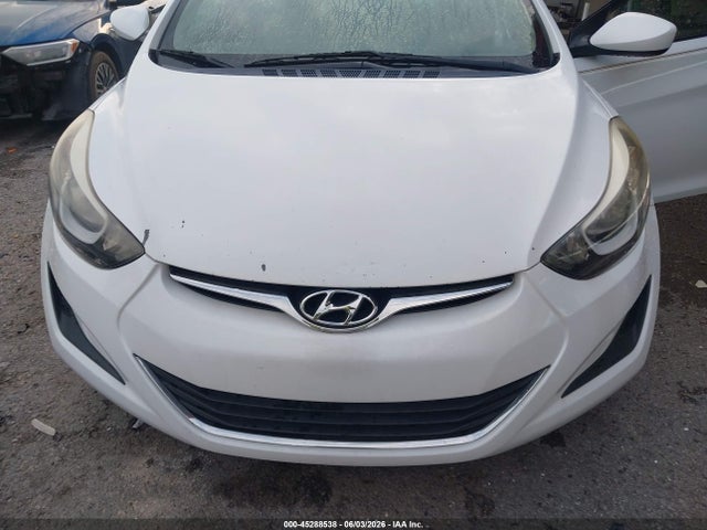 2016 Hyundai Elantra Se მანქანა იყიდება აუქციონზე, vin: 5NPDH4AE5GH712383, აუქციონის ნომერი: 45288538