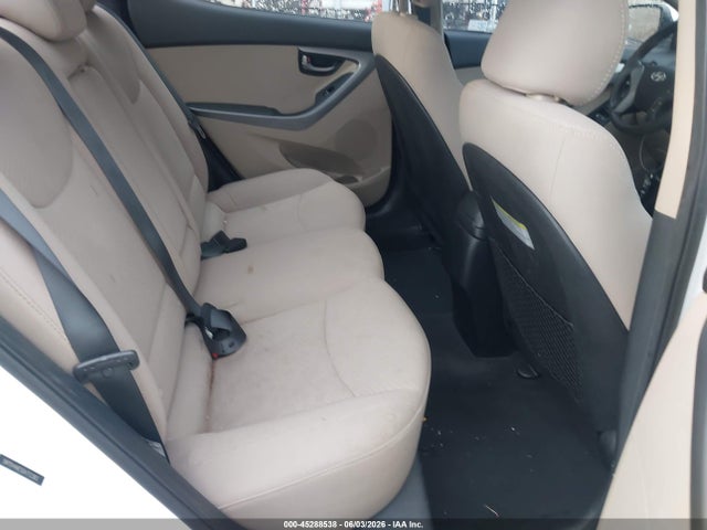 2016 Hyundai Elantra Se მანქანა იყიდება აუქციონზე, vin: 5NPDH4AE5GH712383, აუქციონის ნომერი: 45288538