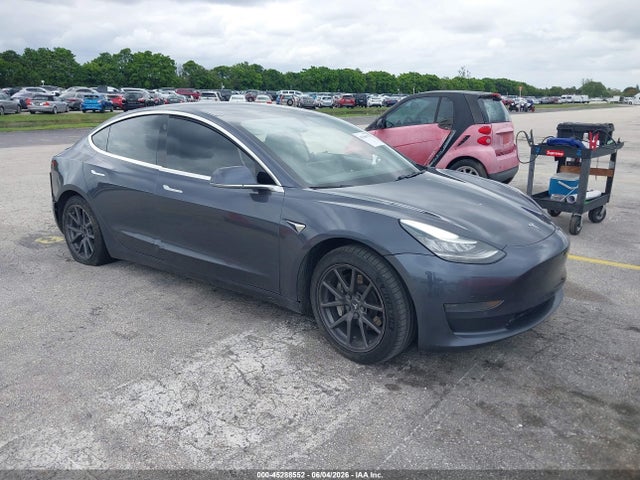 45288552 :رقم المزاد ، 5YJ3E1EA4LF597181 vin ، 2020 Tesla Model 3 Standard Range Plus Rear-wheel Drive/standard Range Rear-wheel Drive مزاد بيع