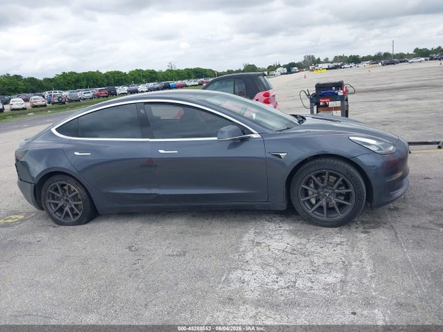 Продажа на аукционе авто 2020 Tesla Model 3 Standard Range Plus Rear-wheel Drive/standard Range Rear-wheel Drive, vin: 5YJ3E1EA4LF597181, номер лота: 45288552