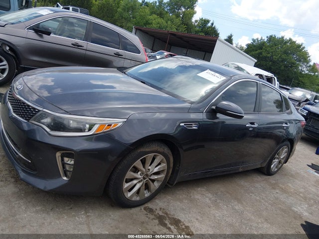 45288563 :رقم المزاد ، 5XXGT4L34JG219871 vin ، 2018 Kia Optima S مزاد بيع