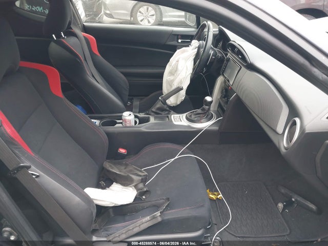 Scion FR-S 2016 JF1ZNAA16G8704601 Image 5