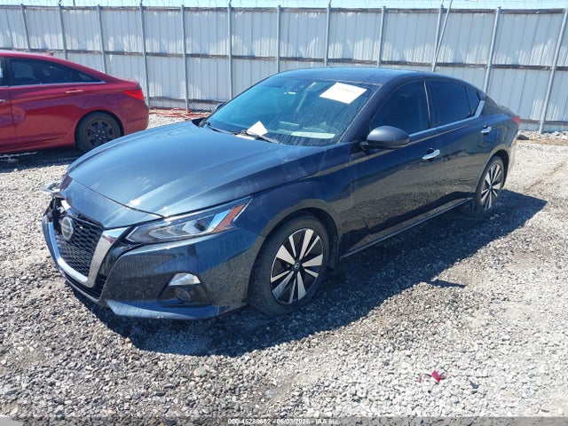 45288662 :رقم المزاد ، 1N4BL4EVXMN310618 vin ، 2021 Nissan Altima Sl Fwd مزاد بيع