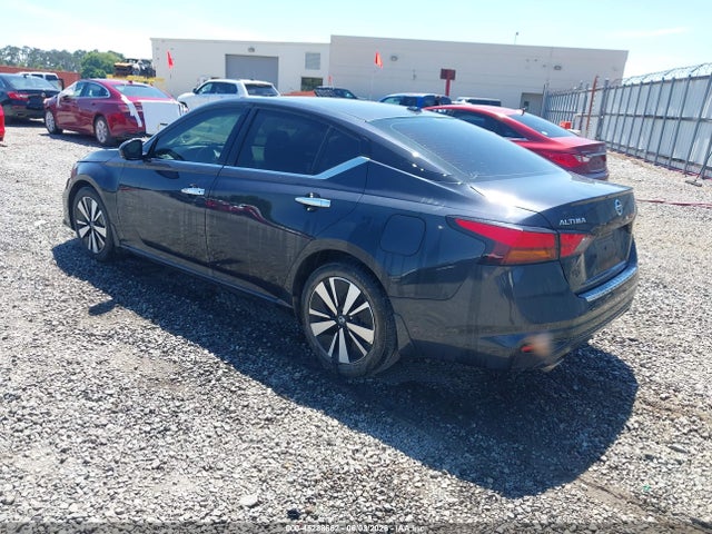 45288662 :رقم المزاد ، 1N4BL4EVXMN310618 vin ، 2021 Nissan Altima Sl Fwd مزاد بيع