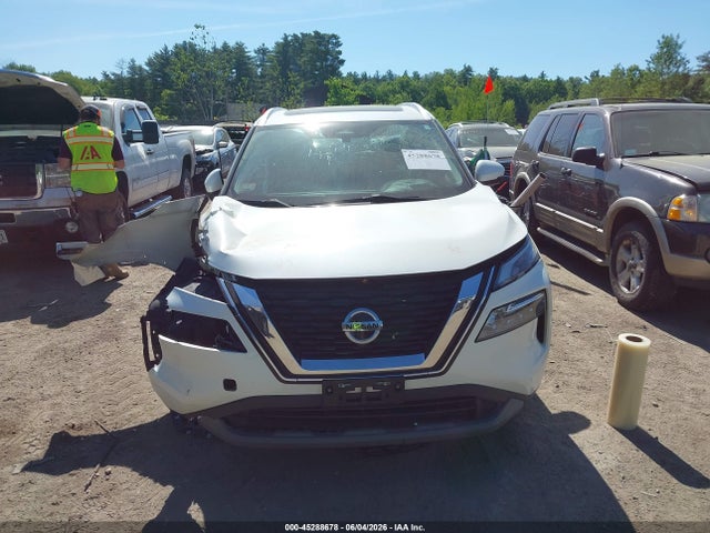 5N1AT3BB1MC850005 Nissan Rogue Sv Intelligent Awd