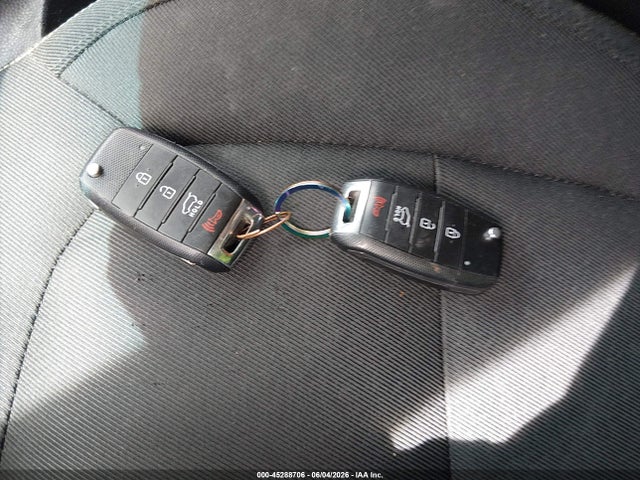 2016 Kia Soul + მანქანა იყიდება აუქციონზე, vin: KNDJP3A52G7828998, აუქციონის ნომერი: 45288706