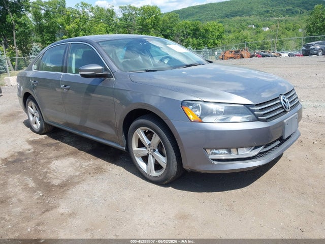45288807 :رقم المزاد ، 1VWAT7A39FC088760 vin ، 2015 Volkswagen Passat 1.8t Limited Edition مزاد بيع