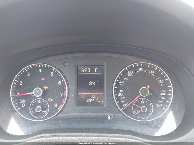 45288807 :رقم المزاد ، 1VWAT7A39FC088760 vin ، 2015 Volkswagen Passat 1.8t Limited Edition مزاد بيع