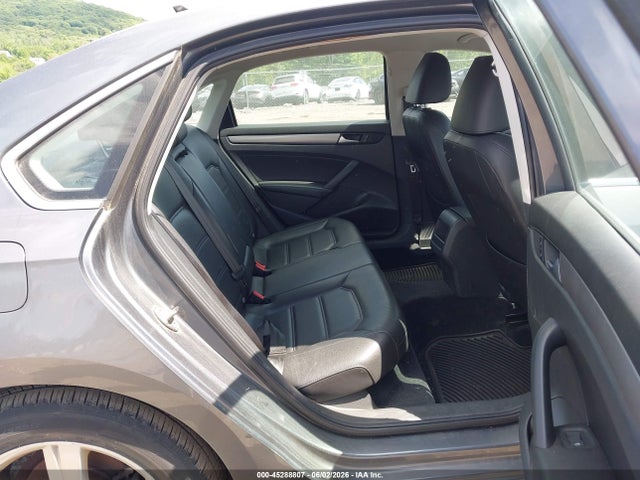 45288807 :رقم المزاد ، 1VWAT7A39FC088760 vin ، 2015 Volkswagen Passat 1.8t Limited Edition مزاد بيع