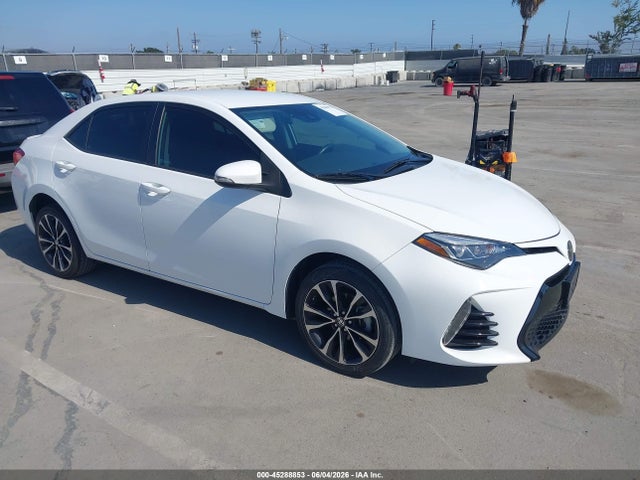 Toyota COROLLA SE 2017 5YFBURHE0HP722586 Image 1