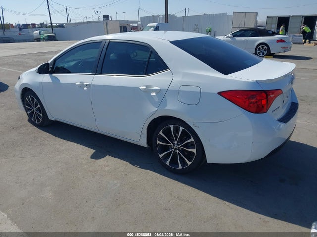 Toyota COROLLA SE 2017 5YFBURHE0HP722586 Image 3