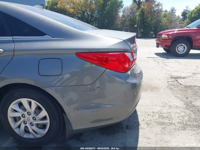 2013 Hyundai Sonata Gls მანქანა იყიდება აუქციონზე, vin: 5NPEB4AC5DH563876, აუქციონის ნომერი: 45288872