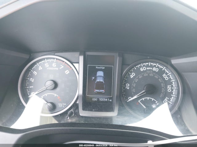 3TMAZ5CN5JM057288 Toyota Tacoma Trd Sport
