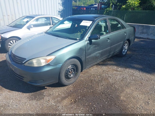 45288973 :رقم المزاد ، 4T1BF30K74U072429 vin ، 2004 Toyota Camry Le V6 مزاد بيع