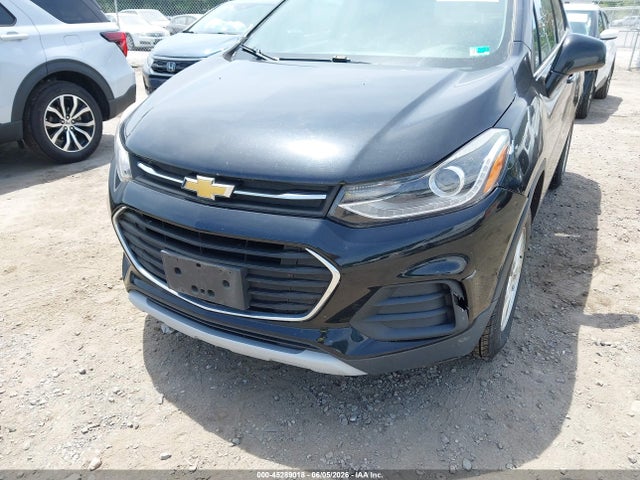 3GNCJPSB5HL289660 Chevrolet Trax Lt
