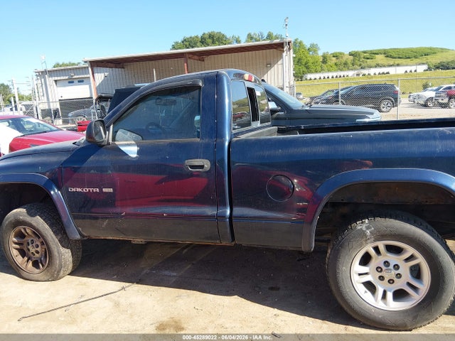 45289022 :رقم المزاد ، 1B7GG46N22S677434 vin ، 2002 Dodge Dakota Slt مزاد بيع