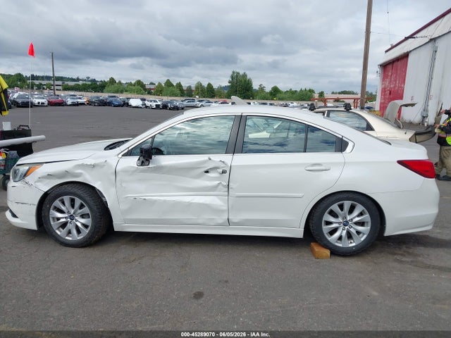 Продаж на аукціоні авто 2015 Subaru Legacy 2.5i Premium, vin: 4S3BNAC64F3046115, номер лоту: 45289070