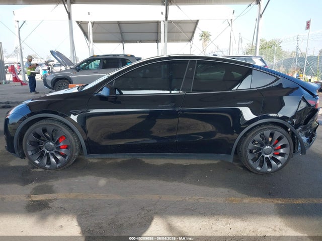 Продажа на аукционе авто 2023 Tesla Model Y Performance Dual Motor All-wheel Drive, vin: 7SAYGDEF9PF925202, номер лота: 45289098