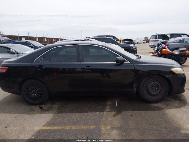 45289121 :رقم المزاد ، 4T1BF3EK7AU047549 vin ، 2010 Toyota Camry Le مزاد بيع