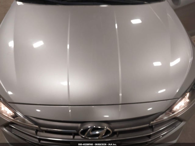 Продажа на аукционе авто 2020 Hyundai Elantra Se, vin: 5NPD74LF6LH608813, номер лота: 45289143