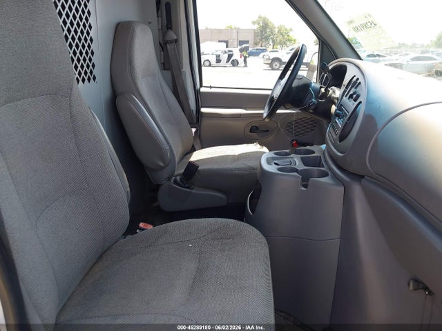 2001 Ford E-250 Commercial/recreational მანქანა იყიდება აუქციონზე, vin: 1FTNE24L61HB09475, აუქციონის ნომერი: 45289180