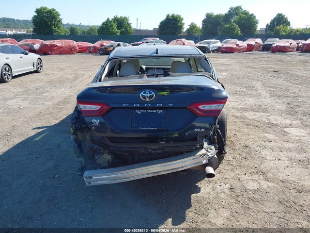 4T1B11HK7KU727662 Toyota CAMRY XLE