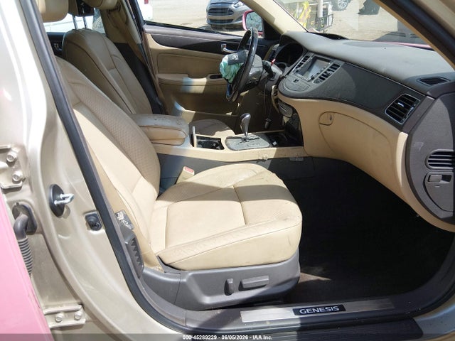 Продажа на аукционе авто 2010 Hyundai Genesis 4.6, vin: KMHGC4DF5AU084205, номер лота: 45289229