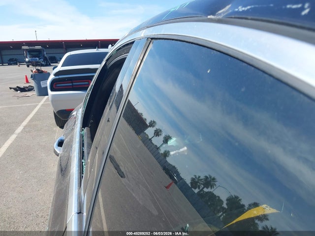 Продаж на аукціоні авто 2018 Mercedes-benz C 300, vin: 55SWF4JB2JU255668, номер лоту: 45289252