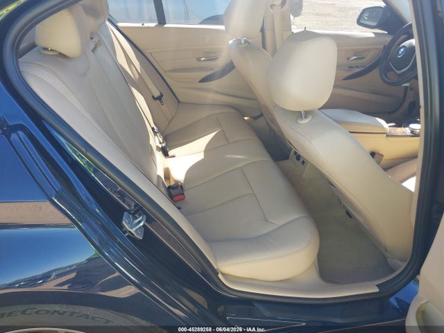 45289258 :رقم المزاد ، WBA3B5G55FNS17722 vin ، 2015 Bmw 328i Xdrive مزاد بيع