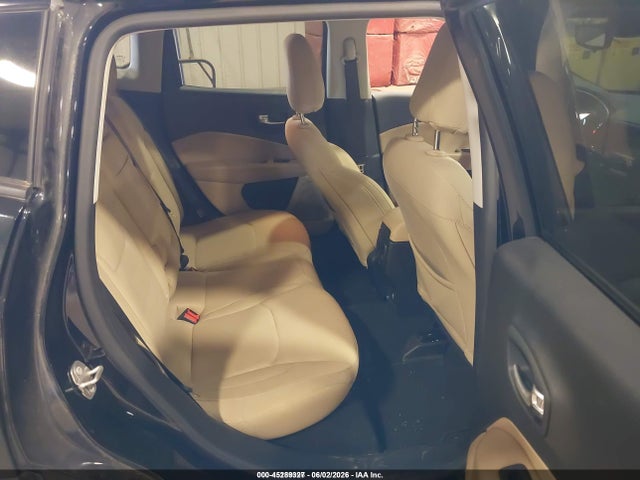 3C4NJDAB4JT359639 Jeep Compass Sport 4x4