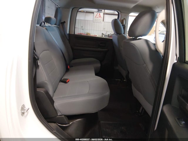 1C6RR6KG5LS158473 RAM 1500 Classic Tradesman 4x2 5&#039;7 Box
